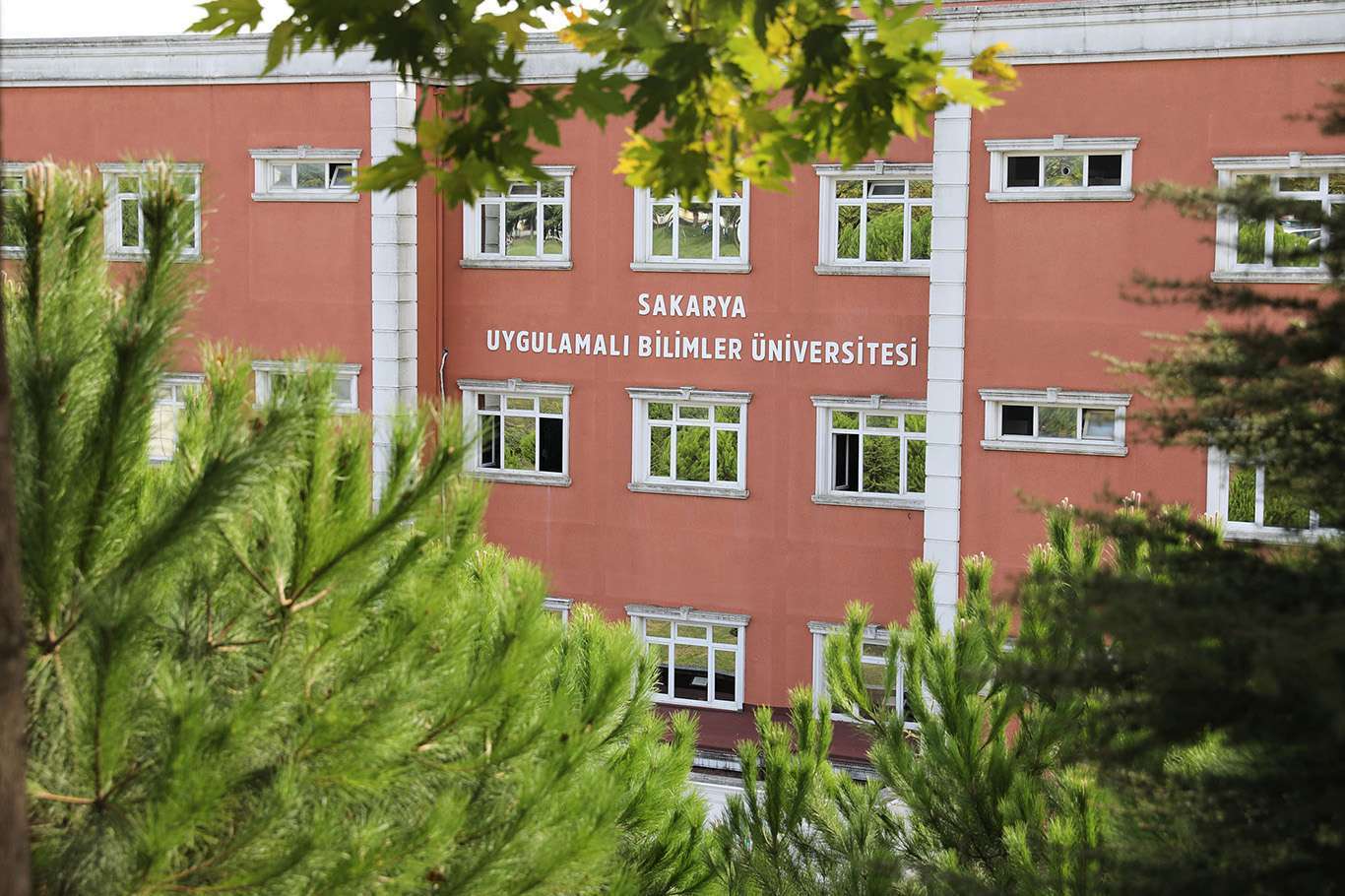 Sakarya Uygulamalı Bilimler Üniversitesi personel alacak Sakarya Uygulamalı Bilimler Üniversitesi personel alacak